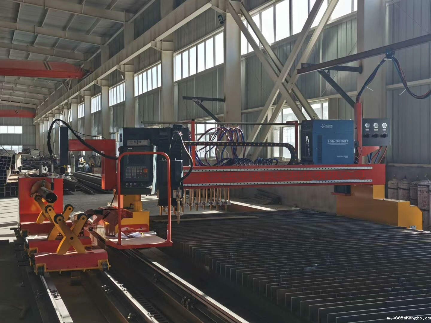 1599147896796586.jpg 龙门式板管一体数控切割机.jpg